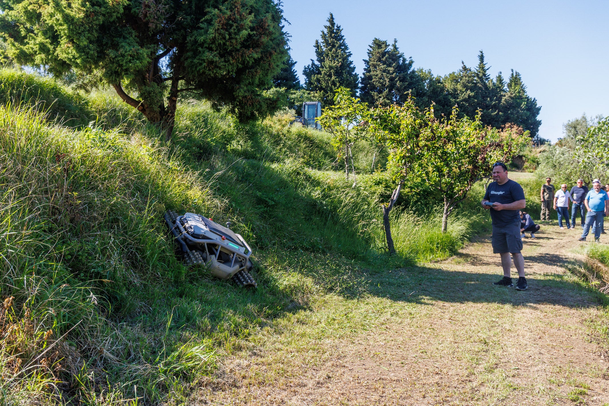 Mowrator S1 - 4WD 18Ah (with Off-road Wheels)