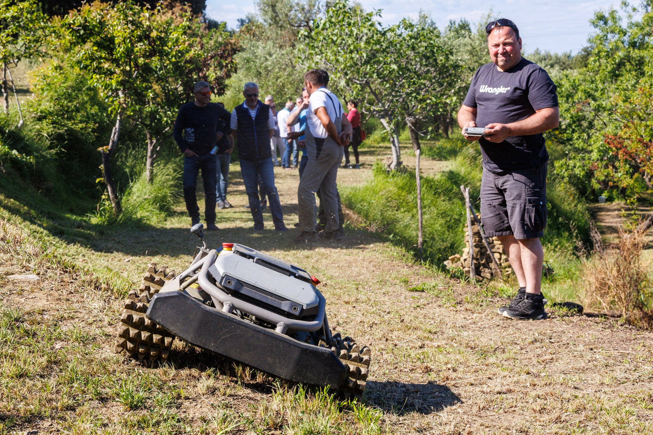 Mowrator S1 - 4WD 18Ah (with Off-road Wheels)