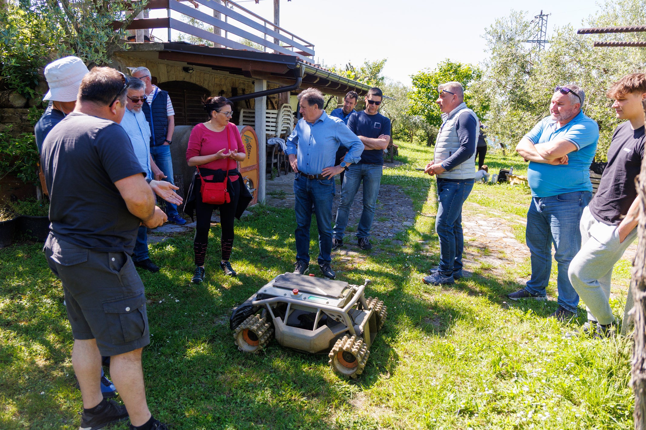 Mowrator S1 - 4WD 18Ah (with Off-road Wheels)
