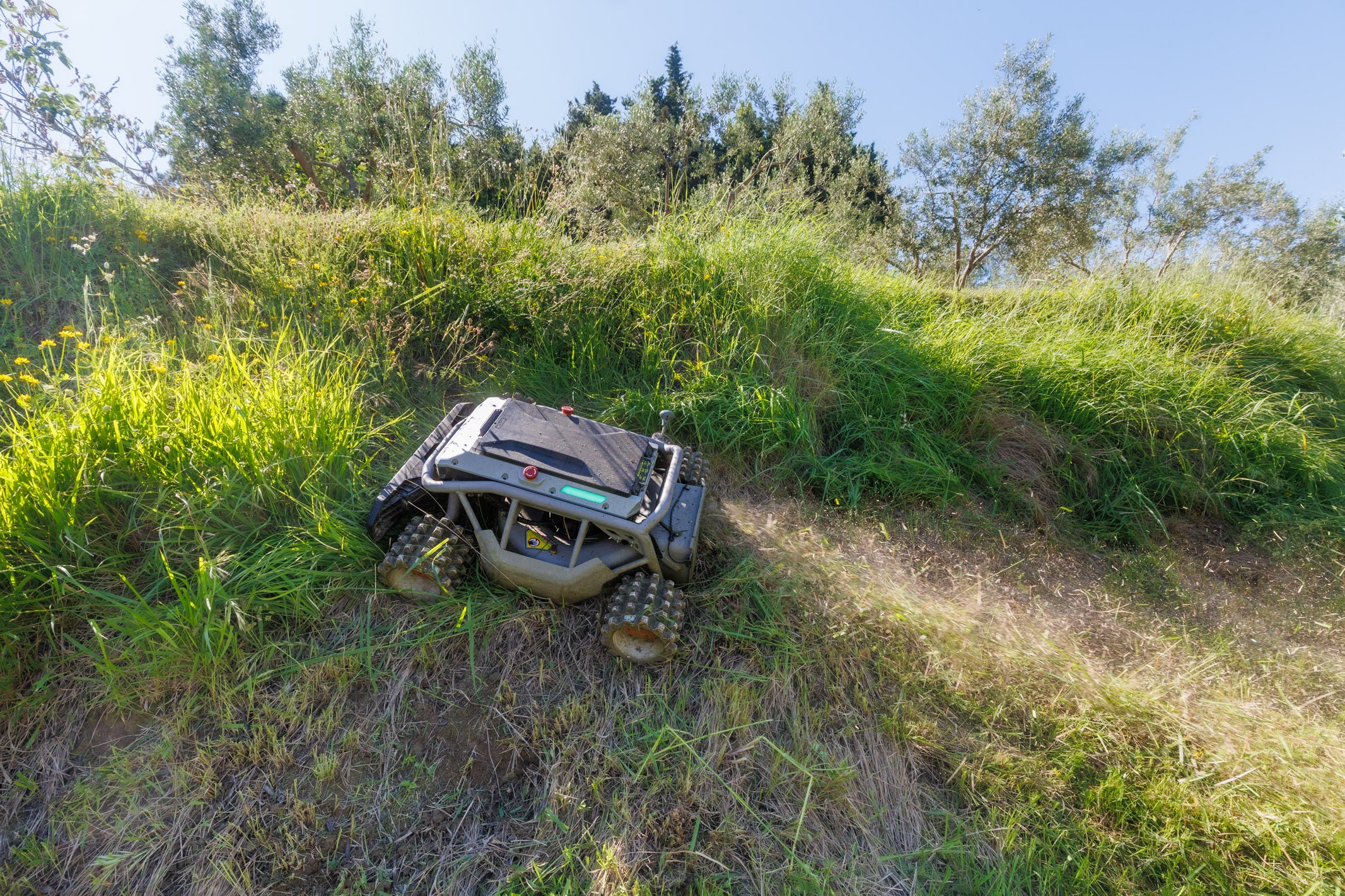 Mowrator S1 - 4WD 18Ah (with Off-road Wheels)