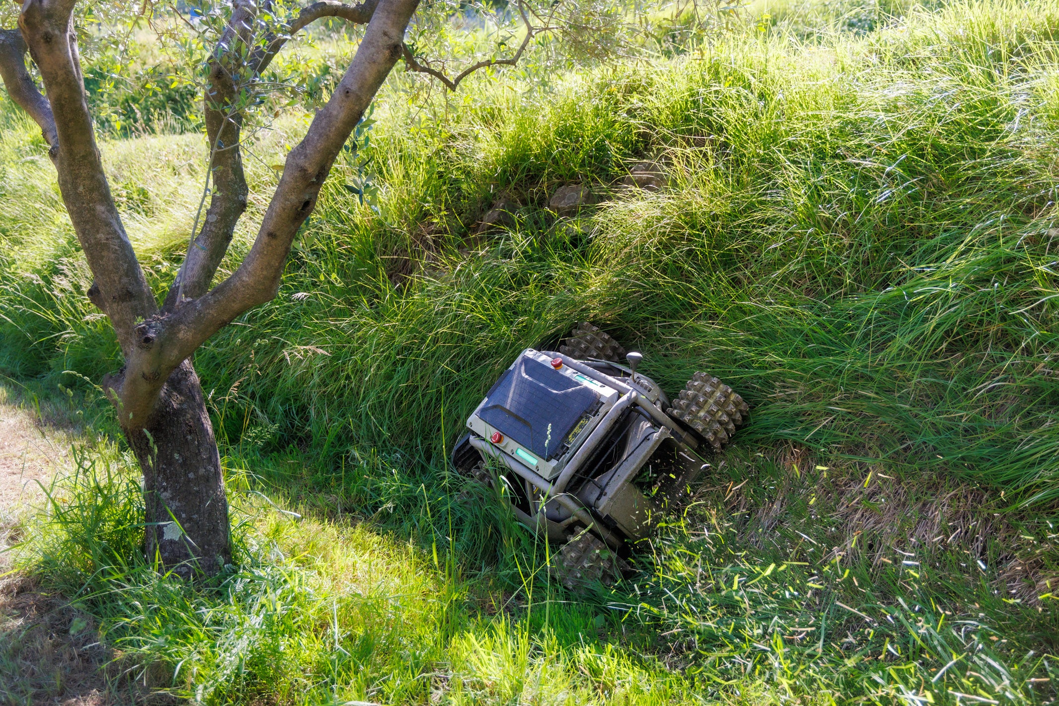 Mowrator S1 - 4WD 18Ah (with Off-road Wheels)