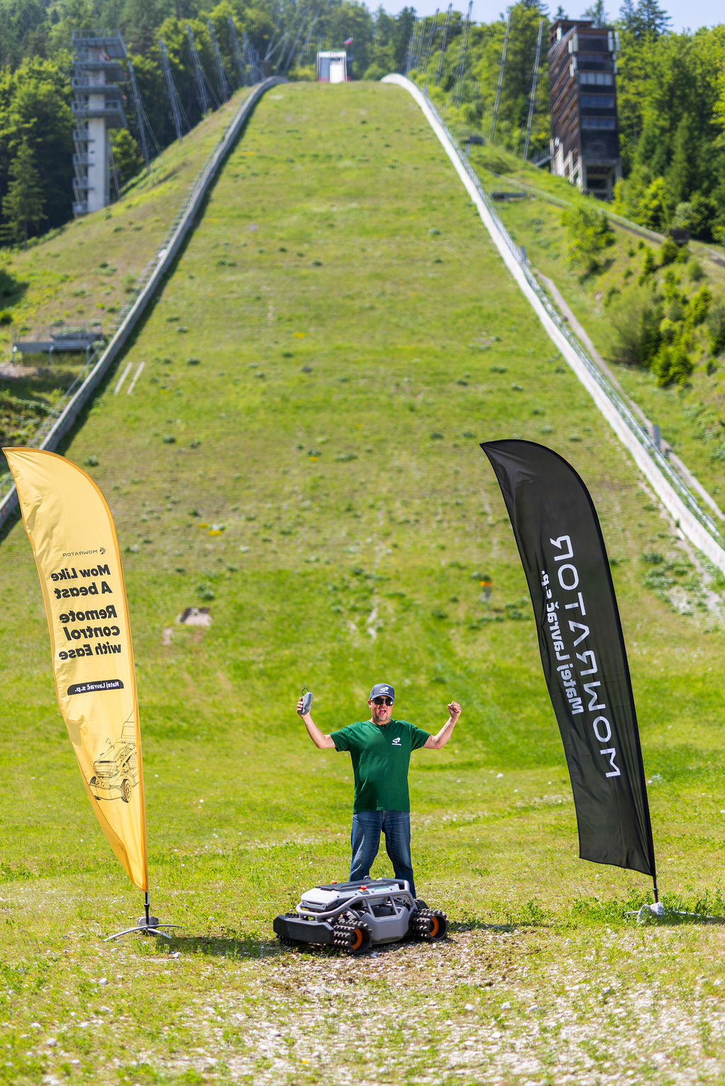 Mowrator S1 – 4WD 12Ah (mit Offroad-Rädern)