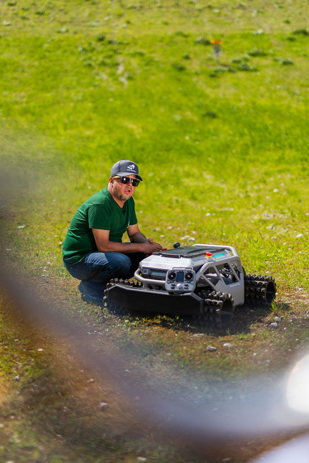 Mowrator S1 - 4WD 18Ah (with Off-road Wheels)