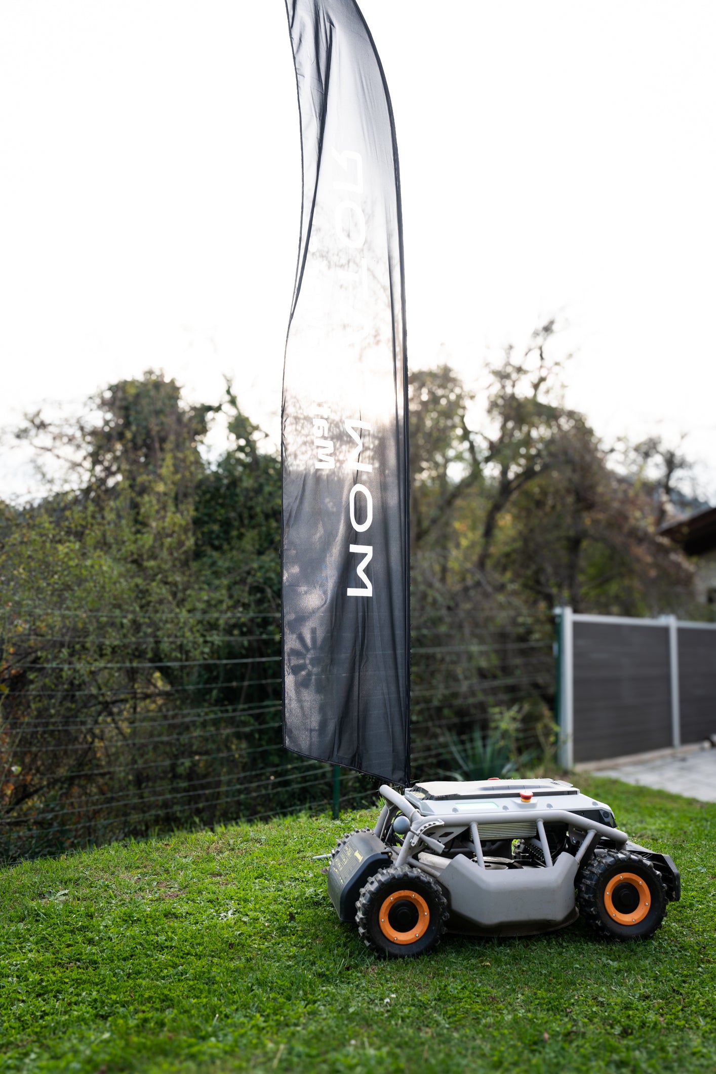 Mowrator S1 - 4WD 18Ah (Terrain wheels)