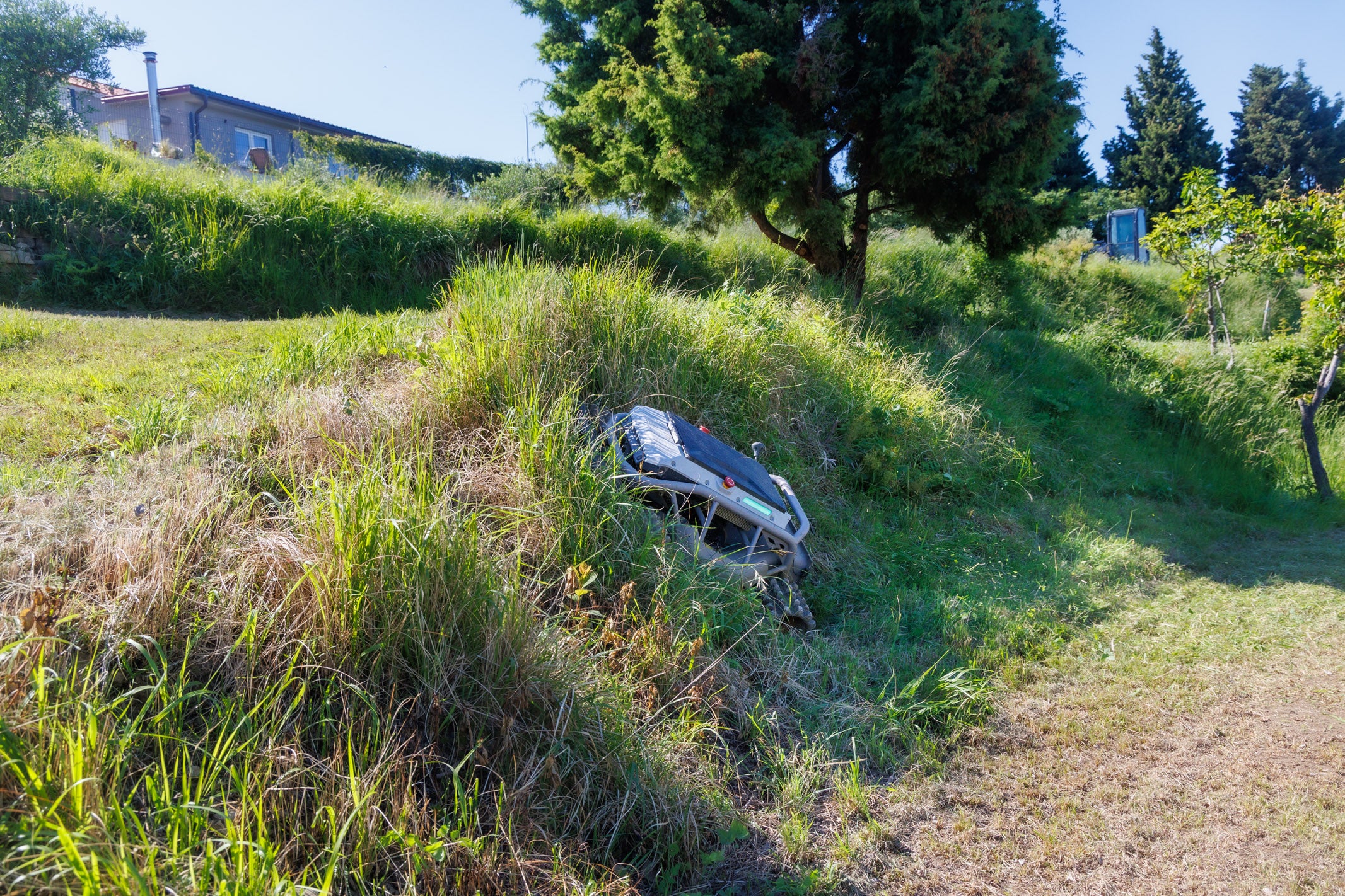 Mowrator S1 – 4WD 12Ah (mit Offroad-Rädern)