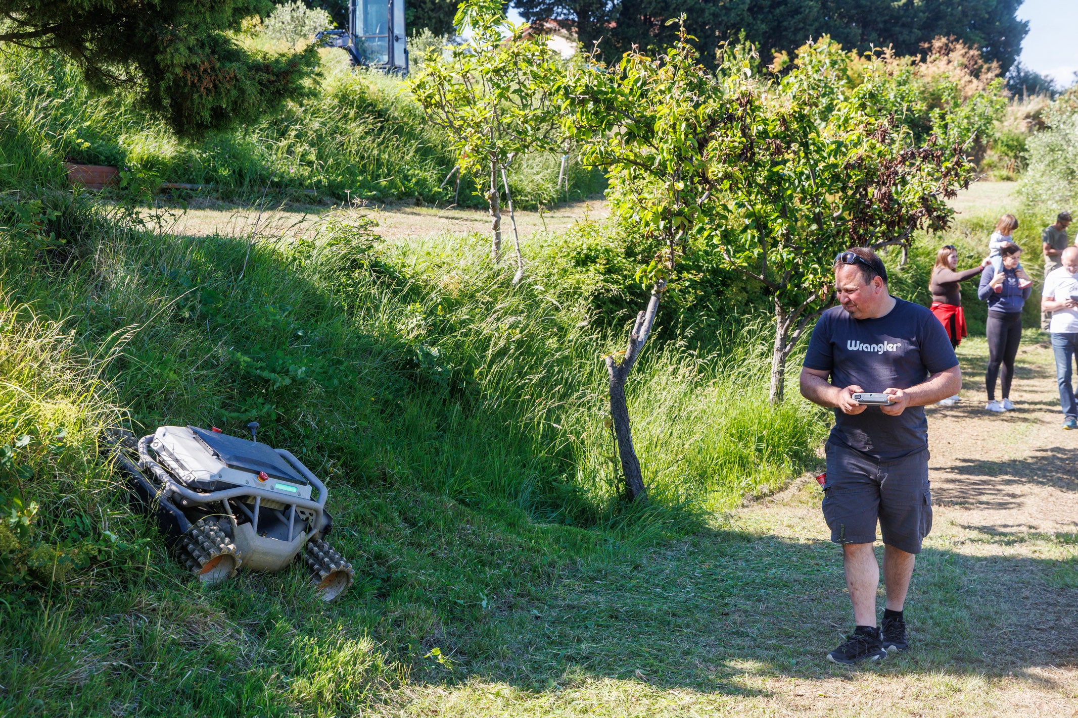 Mowrator S1 – 4WD 12Ah (mit Offroad-Rädern)