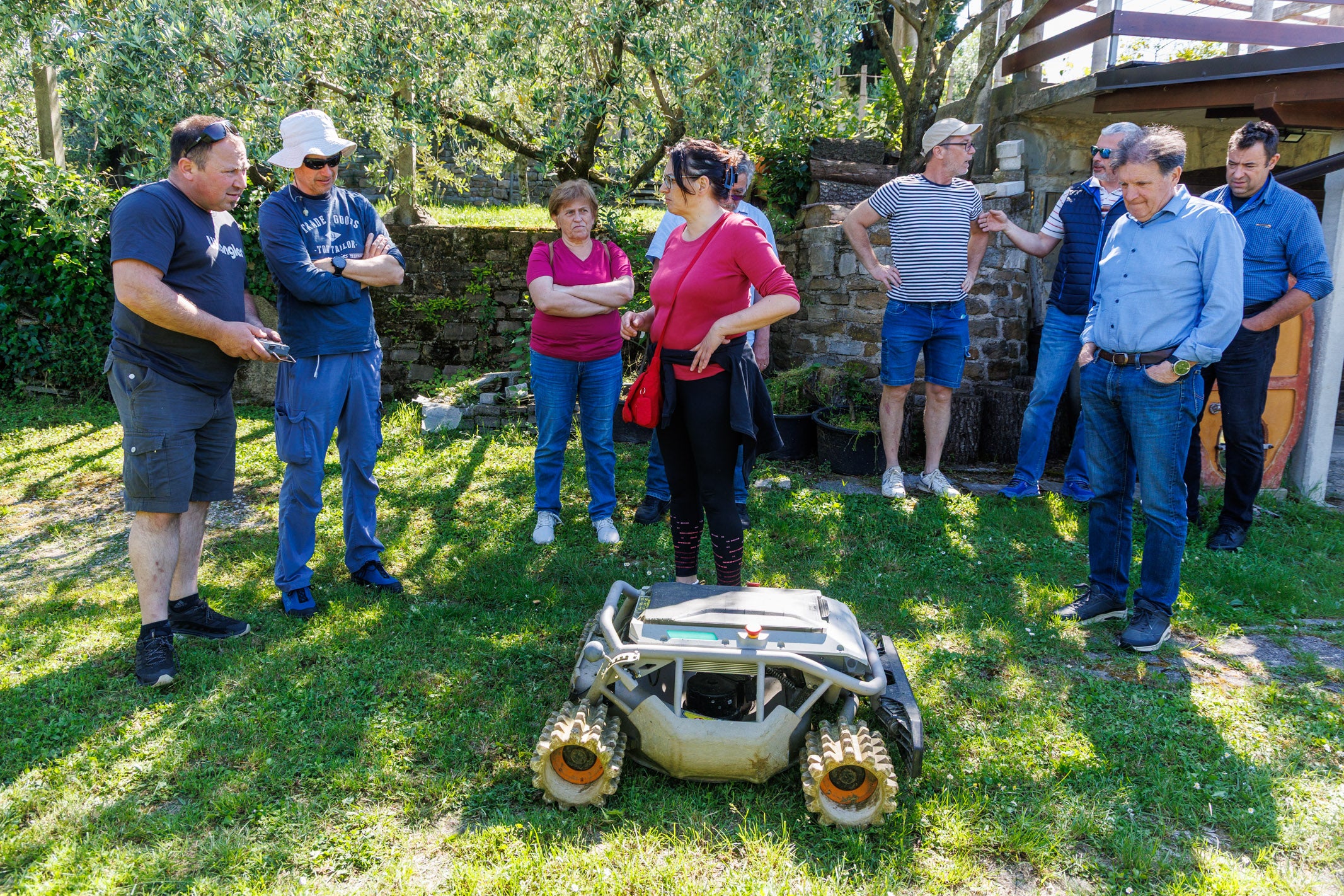 Mowrator S1 – 4WD 12Ah (mit Offroad-Rädern)