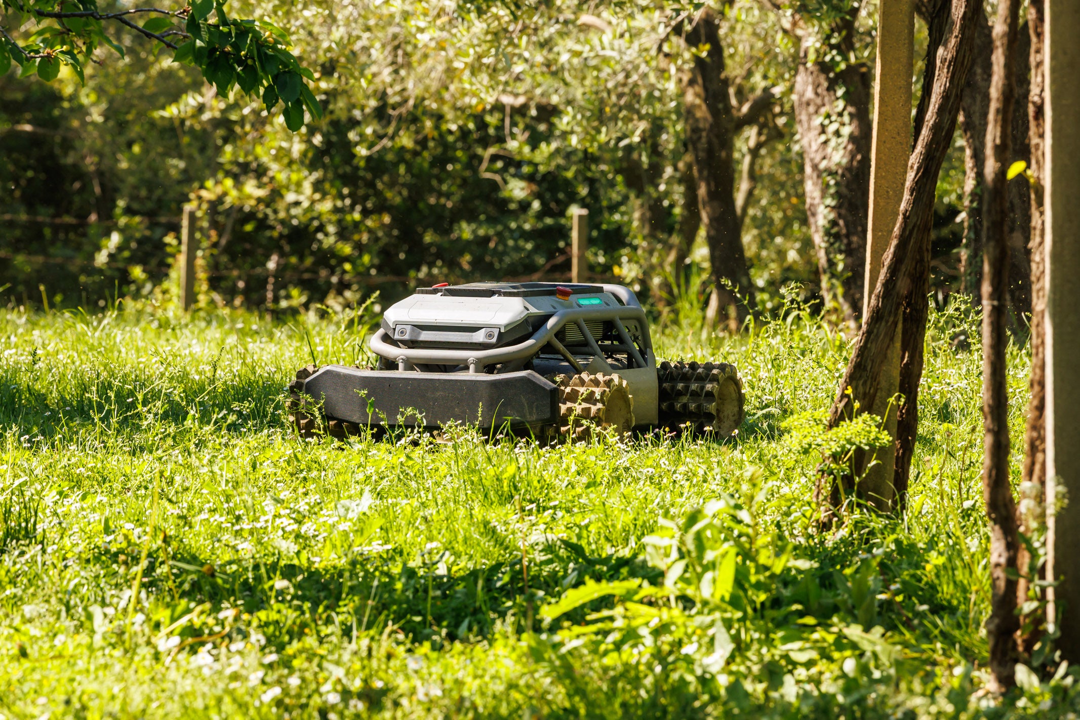 Mowrator S1 – 4WD 12Ah (mit Offroad-Rädern)