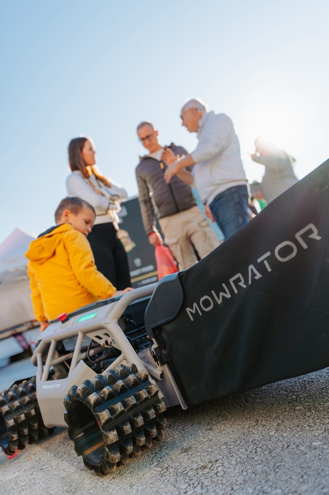 Mowrator S1 – 4WD 12Ah (mit Offroad-Rädern)